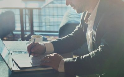 Entreprendre à 100 ans : l&rsquo;avenir appartient peut-être aux seniors