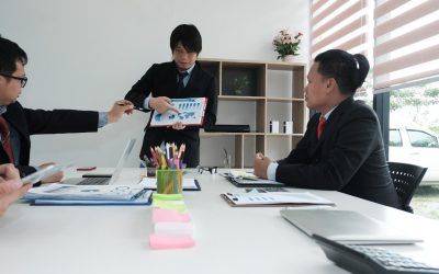 Les Entrepreneurs qui Recrutent des Robots : L’Avenir du Travail?